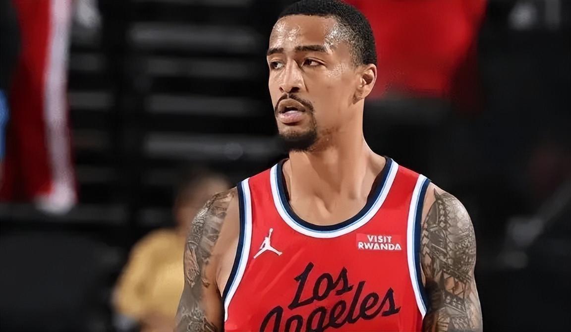 开云-快船惨败公牛！柯林斯遮羞布，哈登疲惫，内线被爆，多人迷失！