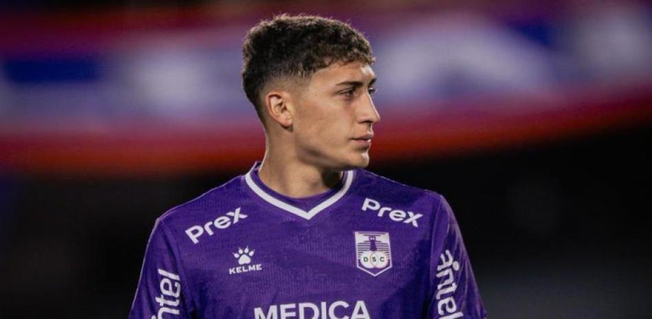 kaiyun-世体：乌拉圭小将帕西菲科启程前往巴萨，明天到达后签约合同